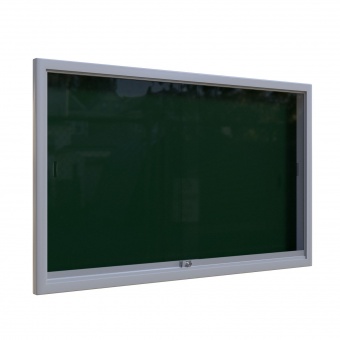 Info-Wandvitrine, 93 cm hoch, 150x8,0 cm (B/T), Rückwand: Emaille grün Info-Wandvitrine, 93 cm hoch, 150x8,0 cm (B/T), Rückwand: Emaille grün